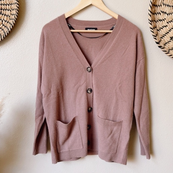 NAADAM Cashmere Boyfriend Cardigan in Mink Size XS - Picture 3 of 11